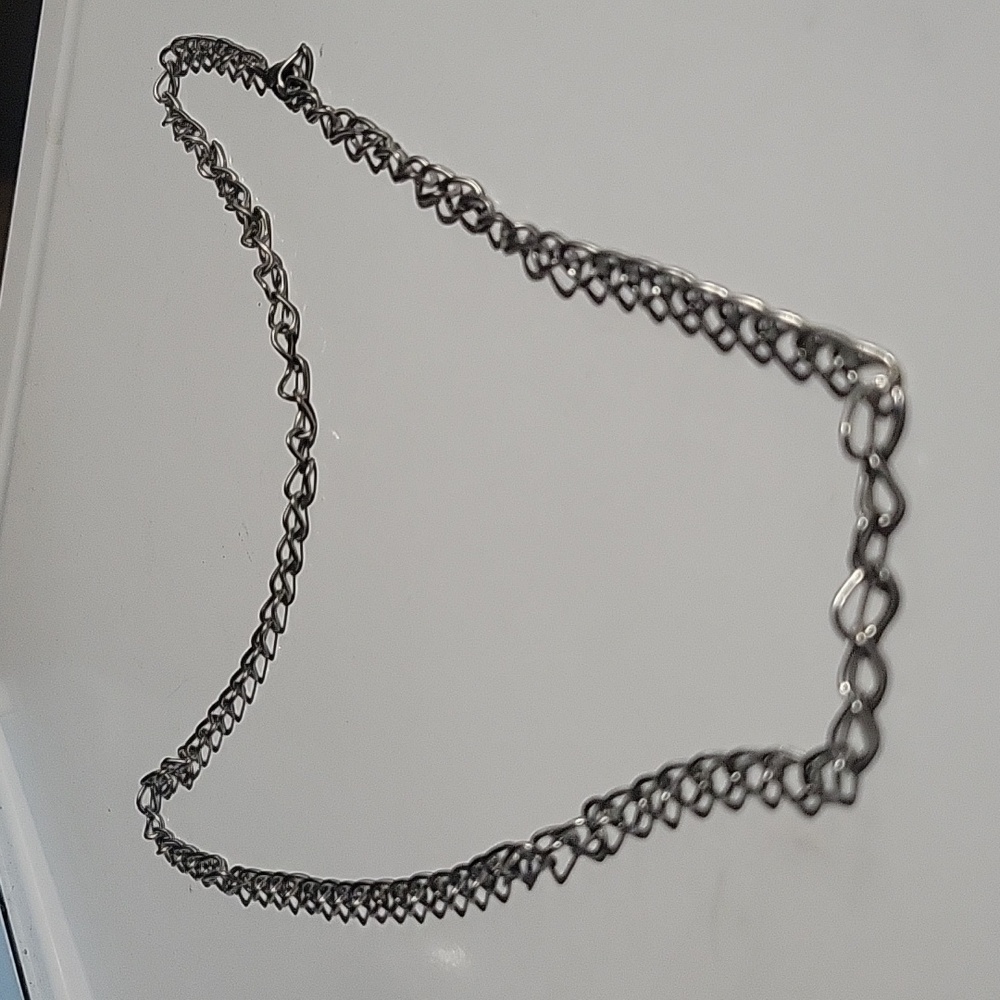 Silver Chain - Picture 3 of 3